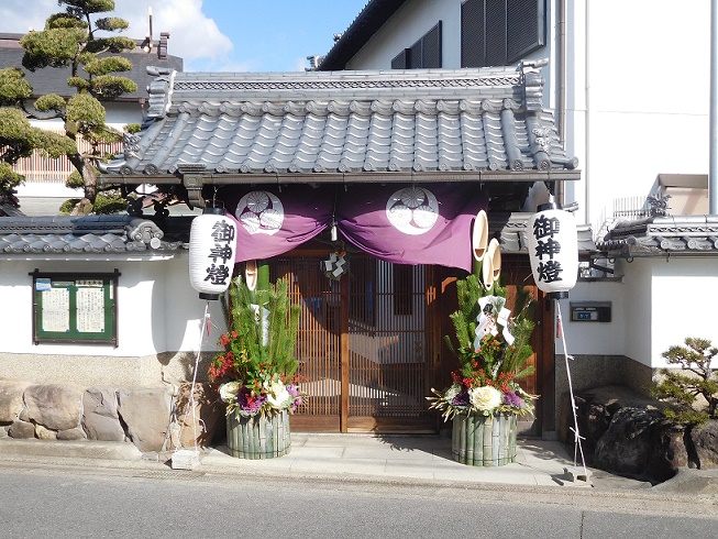 今年は222㎝の門松です